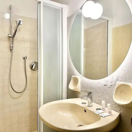 Cappelle Medicee 2 Private Apartment Florence